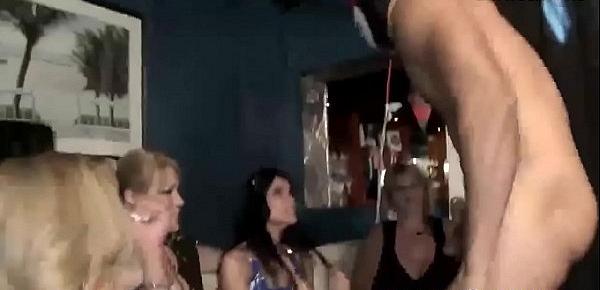  Party Babes Taking Turns In Blowing Strippers Big Dick